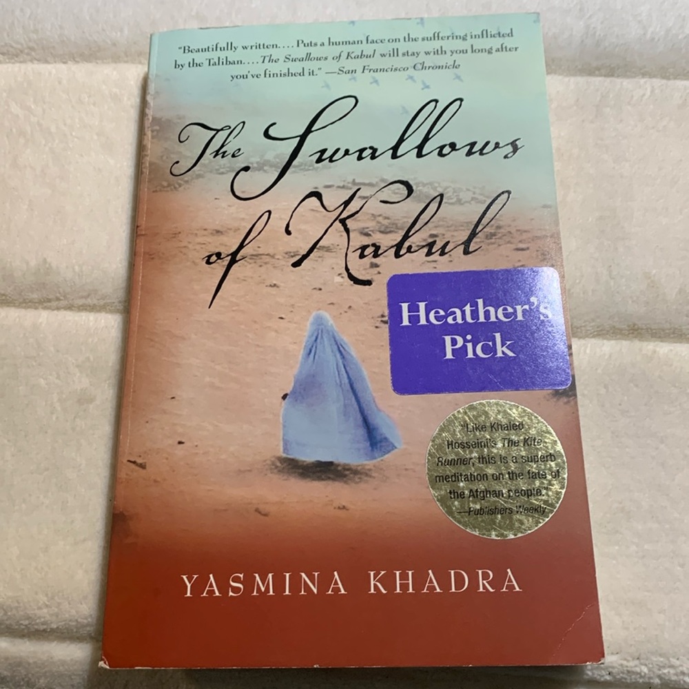 ☄️2/$15 ☄️ totalitarian. The swallows of Kabul. Yasmina khadra